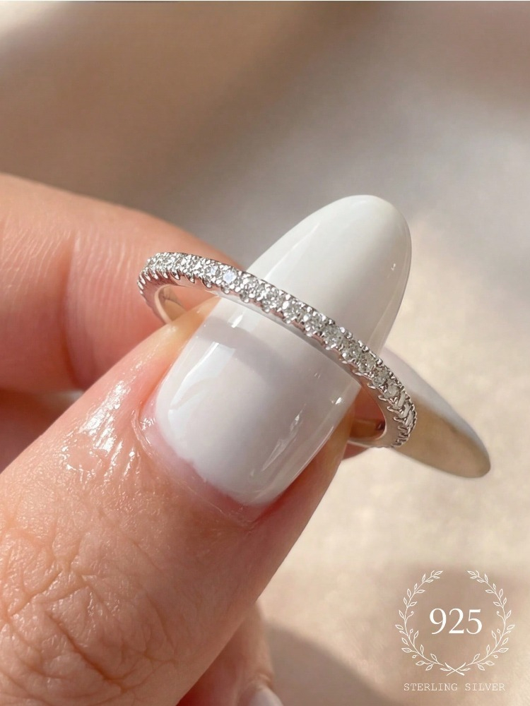 Body Jewelry High Quality - Minimalistyczne, klasyczne, okrągłe pierścionki z cyrkoniami