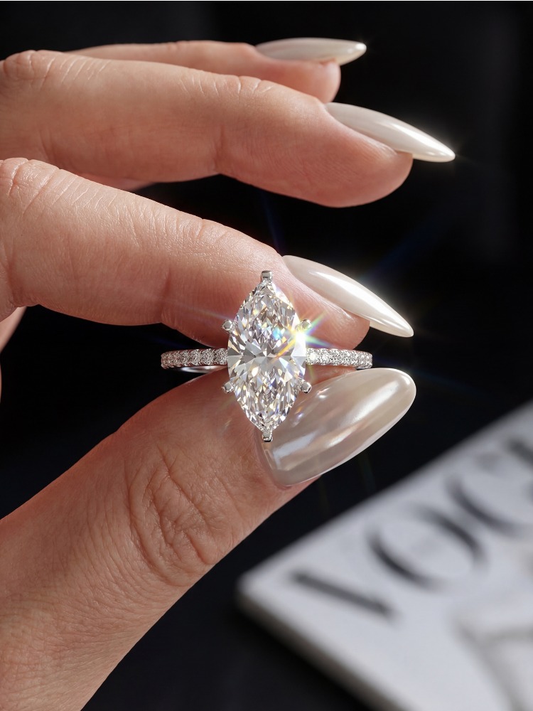 Prawdziwy pierścionek z moissa – Body Jewelry High Quality recenzja i cena