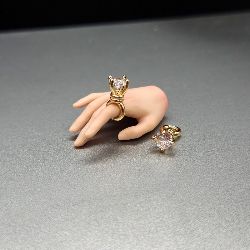 Miniaturowy pierścionek z diam – Body Jewelry Real Diamonds recenzja i cena
