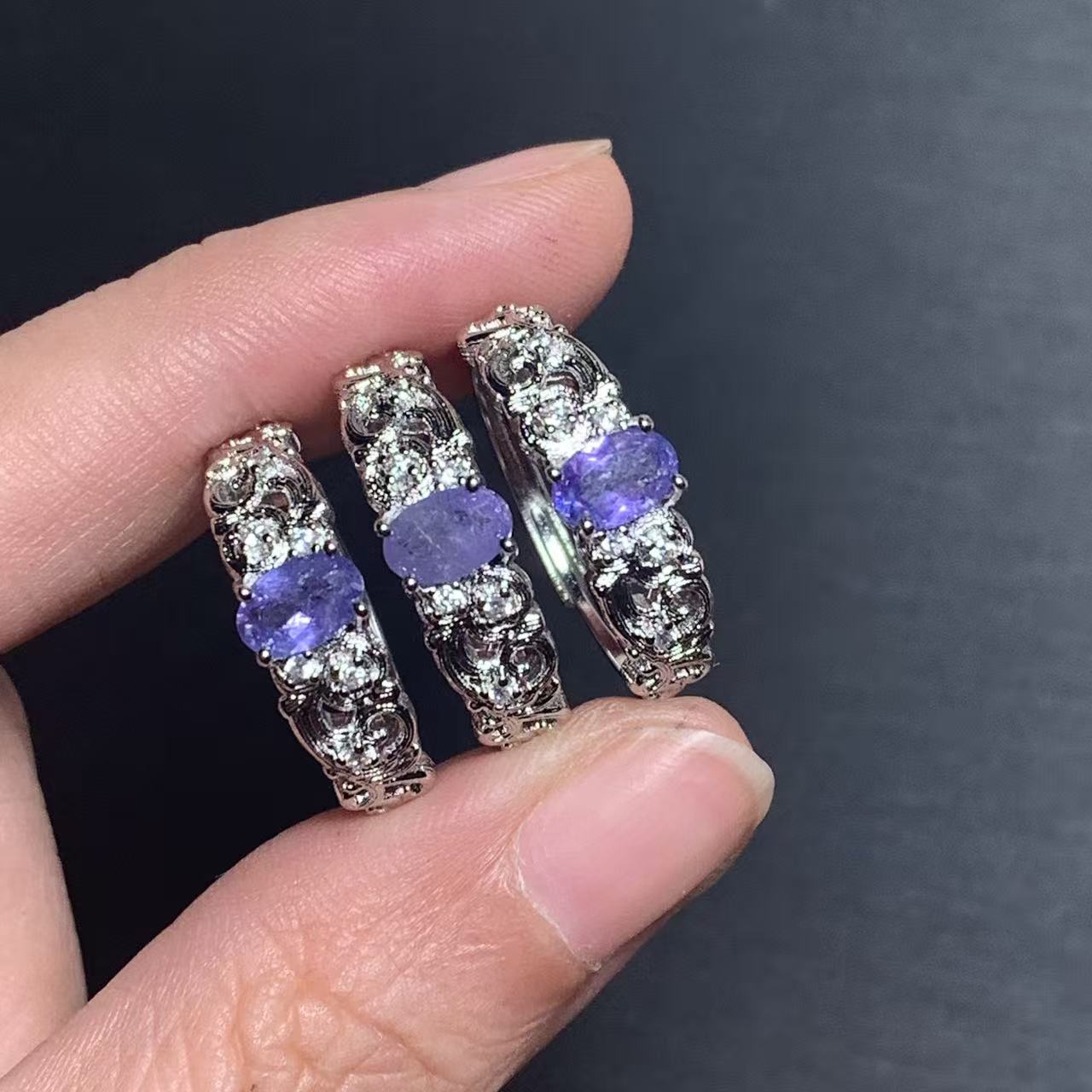 Pierścionek z naturalnym tanza – Body Jewelry High Quality recenzja i cena