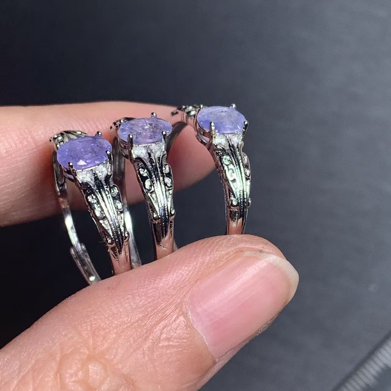 Pierścionek z naturalnym tanza – Body Jewelry High Quality recenzja i cena
